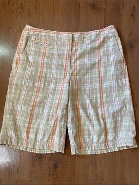 LizGolf Light Plaid Cotton Shorts in Peach and Tan